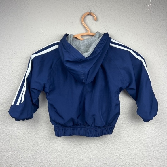 NCAA BYU College Embroidered Zipup Lined Winderbreak Jacket in Navy Blue SZ 3T - Picture 2 of 6